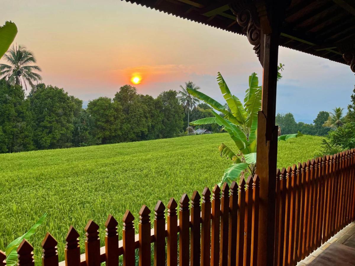 The Sangkih Villa Restaurant & Bar Munduk エクステリア 写真